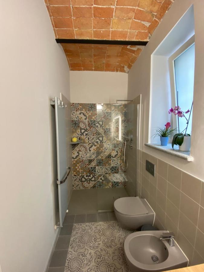Sotto La Torre Apartment Костилиоле ди Асти Екстериор снимка